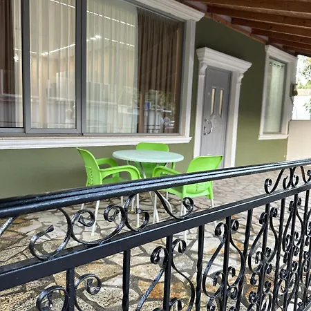 Garden Feriehus Durrës